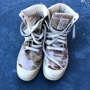 Palladium shoes size 40 1/2